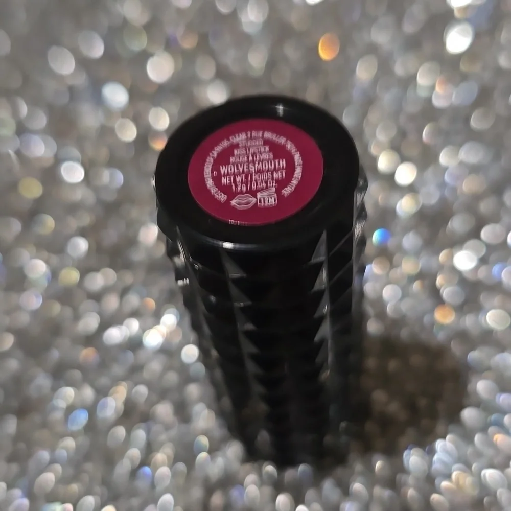 🧚‍♀️WOLVESMOUTH RARE MINI Kat Von D Studded Kiss Lip NWOBox